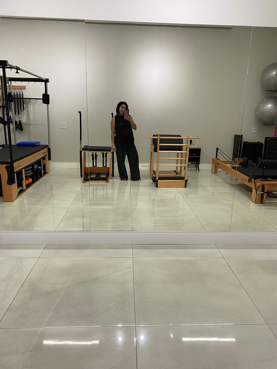 Visão ampla do espaço de Pilates
